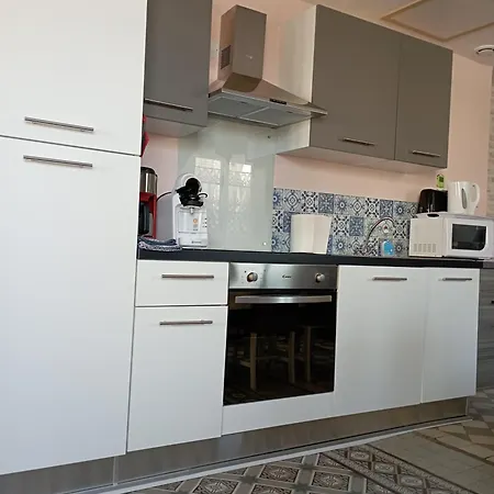 Maison Charmante A Avec Jardin بيت للعطل